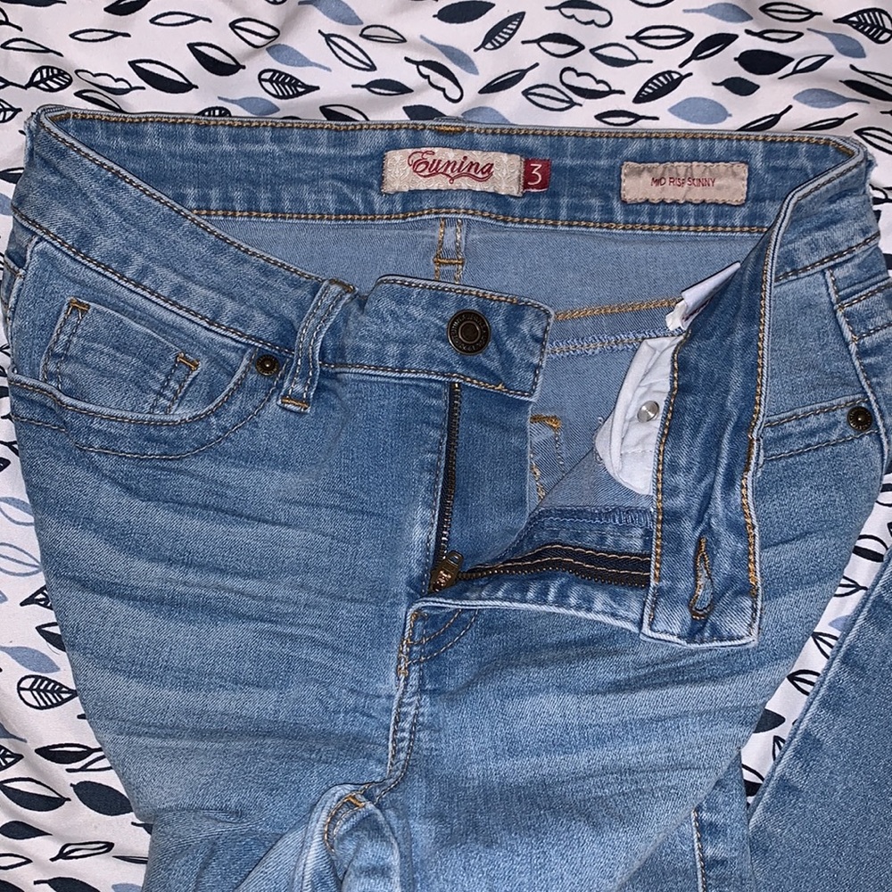 Mid Rise Skinny Jeans - Picture 2 of 3